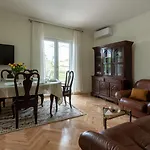 فيلة Rozica By Guide *